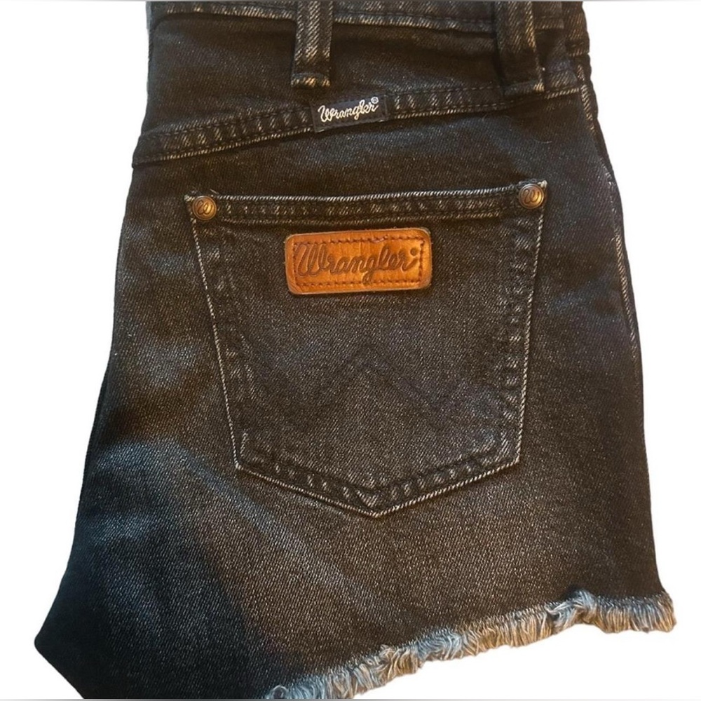 Wrangler Black Denim Shorts Size 24 NWOT